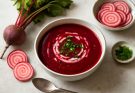 Chioggia cékla (Beta vulgaris var. cicla) csíkos levesek és saláták
