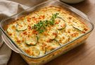 Fehér cukkini keserű ízű (Cucurbita pepo var. alba amara) rakott ételek