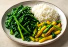 Kínai lapu (Brassica rapa var. parachinensis) saláta és párolt köretek