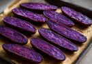 Lila burgonya hosszúkás (Solanum tuberosum var. purpurea longus) sütés