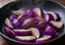 Lila karalábé keserűlevelű (Brassica oleracea var. gongylodes purpurea) főzés